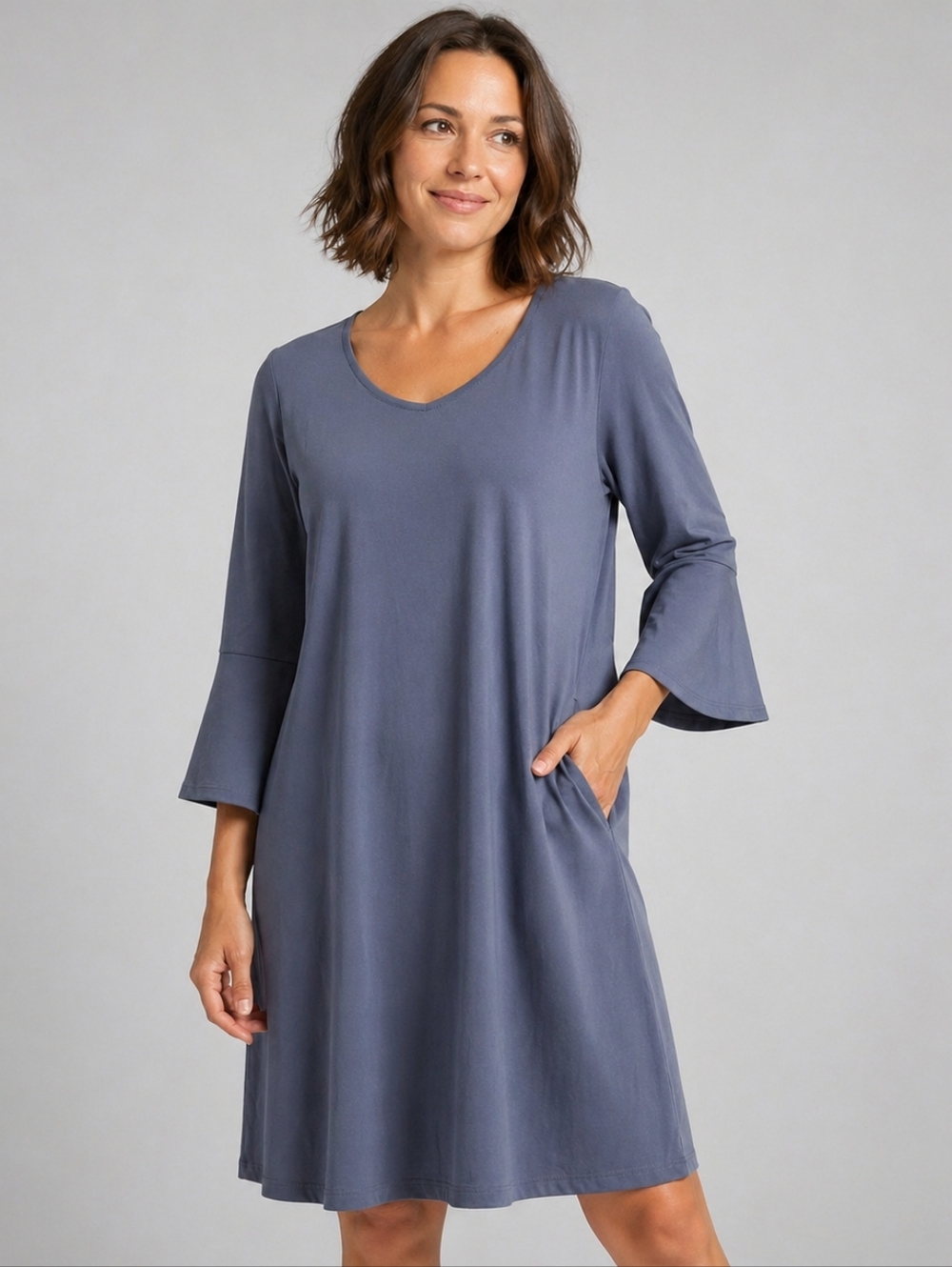 CATO EST. 1946 Size Medium Blue-Gray 3/4 Length Flare Sleeve V-Neck Shift Dress